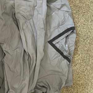 Scrub pair fashion seal never been worn large